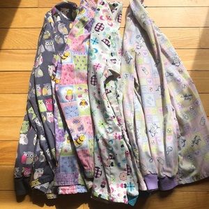 4 printed scrub jackets